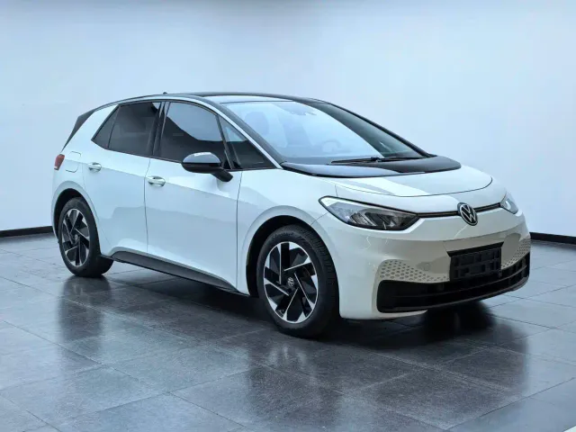 Volkswagen ID.3 — Фото автомобиля 3