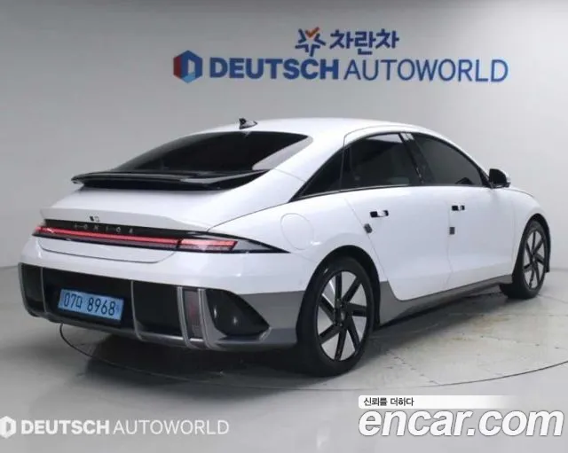 Hyundai Ioniq 6 — Фото автомобиля 2