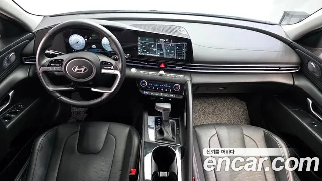 Hyundai AVANTE Новый Avante (CN7) — Фото автомобиля 5