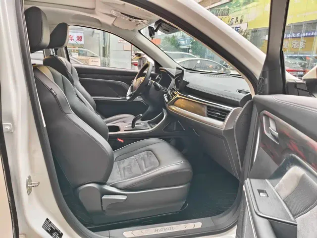 Haval H6 — Фото автомобиля 8