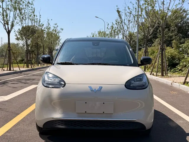 Wuling Bingo — Фото автомобиля 2
