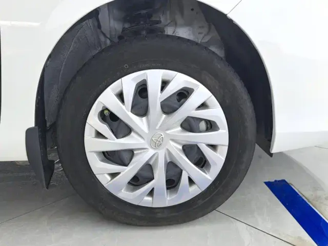 Toyota Vios FS — Фото автомобиля 6