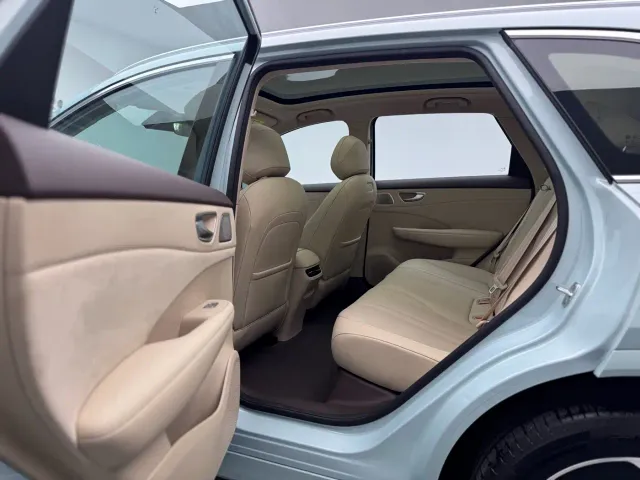 Shangjie SUV — Фото автомобиля 13