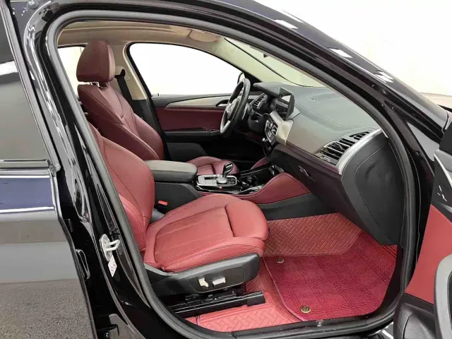 BMW X4 — Фото автомобиля 25