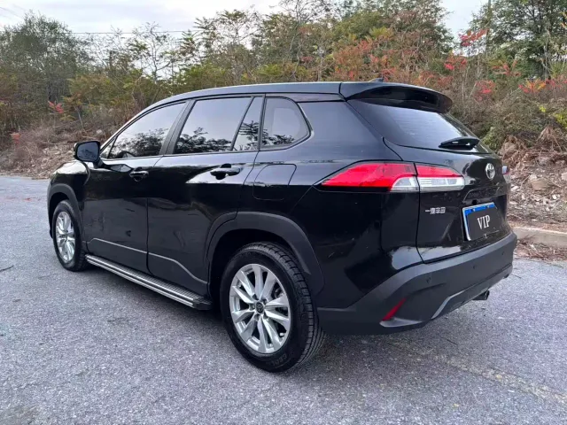 Toyota Corolla Cross — Фото автомобиля 8