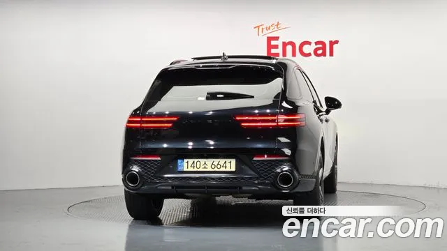 Genesis GV70 2.5T Бензин 2WD — Фото автомобиля 4
