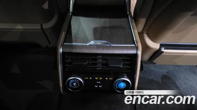 Land Rover Range Rover 5th Gen — Фото автомобиля 18