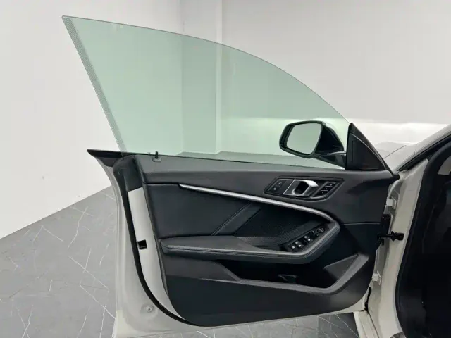 BMW 2 Series — Фото автомобиля 11