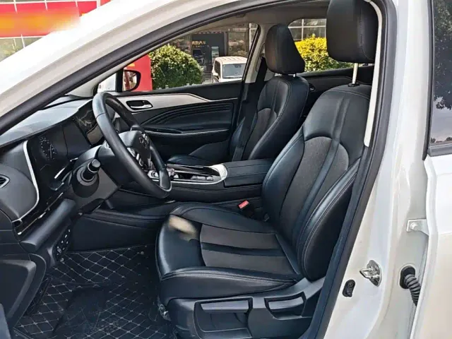 GAC Aion S — Фото автомобиля 10