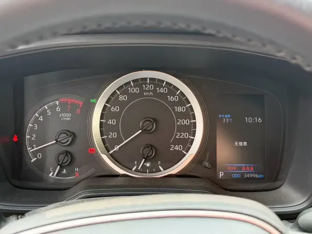 Toyota Corolla — Фото автомобиля 6