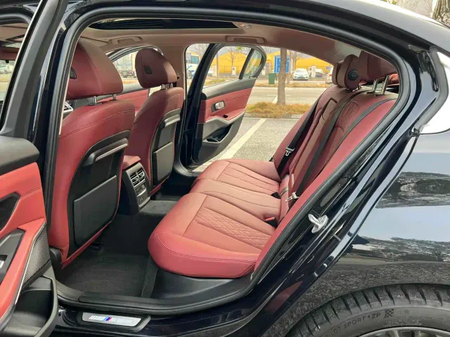 BMW 3 Series — Фото автомобиля 6