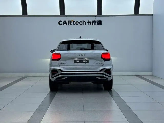 Audi Q2L — Фото автомобиля 7