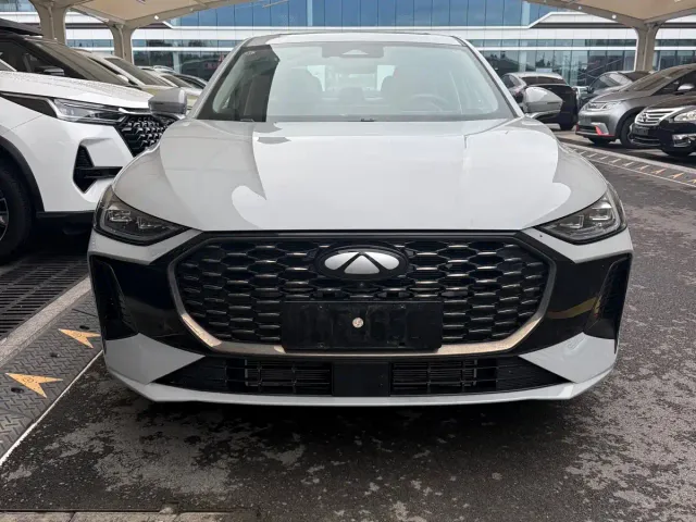 Chery Fulwin A8L — Фото автомобиля 8