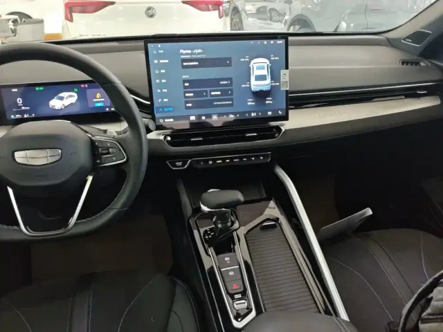Geely Xingrui — Фото автомобиля 12