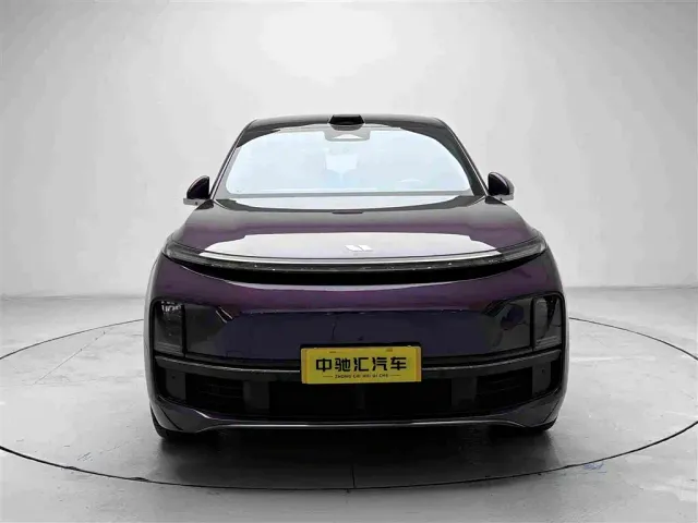 Li Auto L9 — Фото автомобиля 2