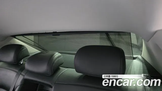 Hyundai Grandeur Новый Grandeur IG 3.0 LPi (Для проката) — Фото автомобиля 16