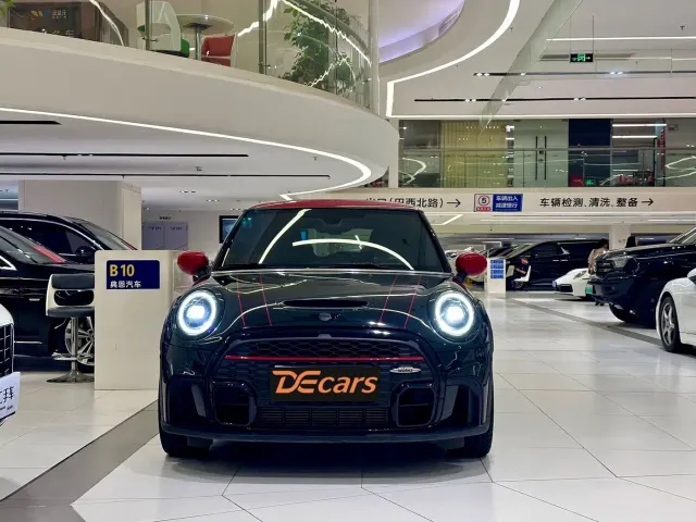 MINI John Cooper Works — Фото автомобиля 2