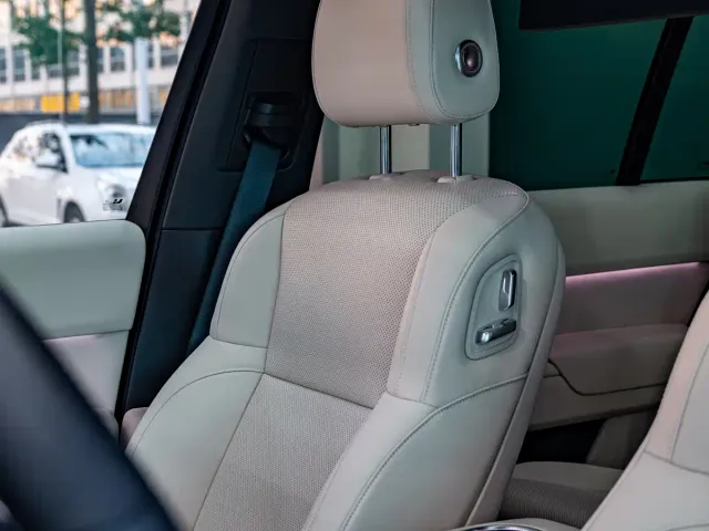 Li Auto L9 — Фото автомобиля 15