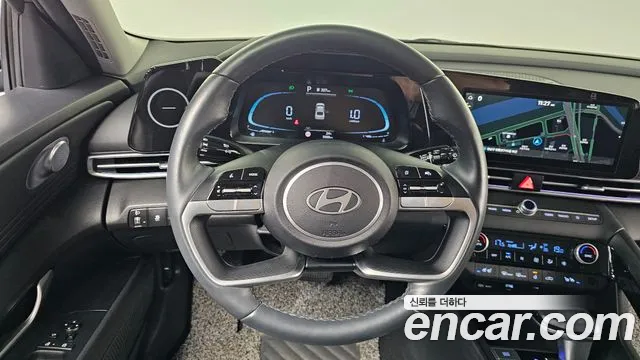 Hyundai Avante CN7 — Фото автомобиля 12