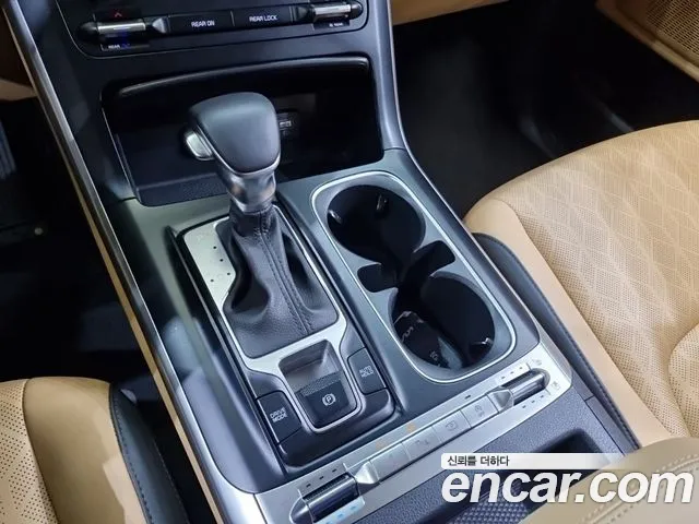 Kia Carnival 4th Gen — Фото автомобиля 19