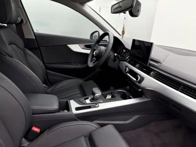 Audi A4L — Фото автомобиля 15