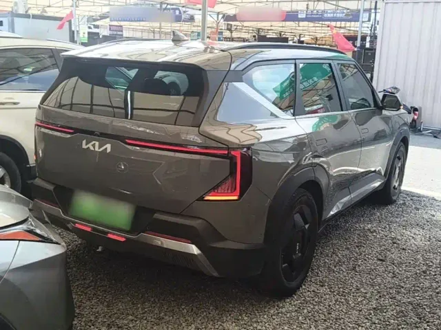 Kia EV5 — Фото автомобиля 6