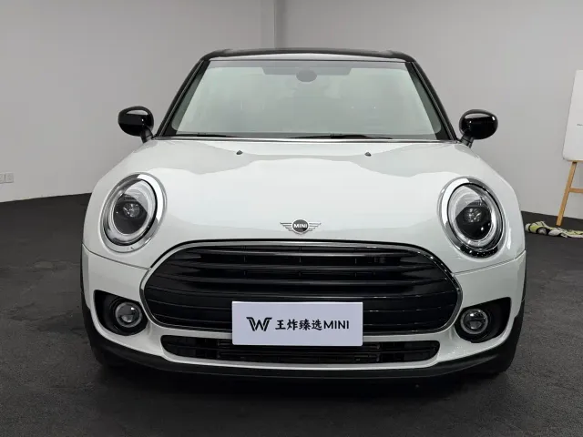MINI Clubman — Фото автомобиля 4