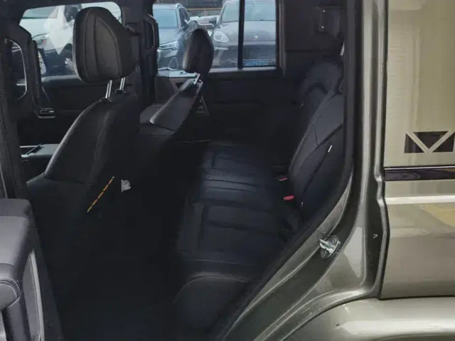 iCAR V23 — Фото автомобиля 11