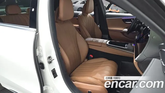 Mercedes-Benz E-Class W214 — Фото автомобиля 26
