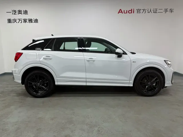 Audi Q2L — Фото автомобиля 16