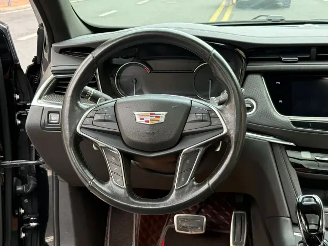 Cadillac XT5 — Фото автомобиля 28
