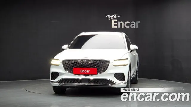 Genesis GV70 — Фото автомобиля 3