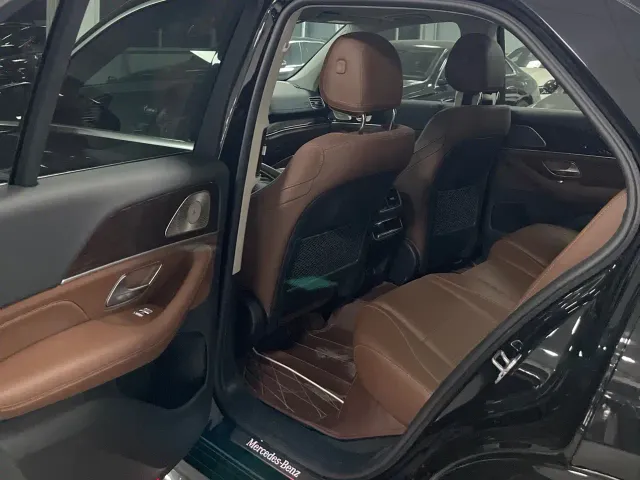 Mercedes-Benz GLE-Class — Фото автомобиля 10