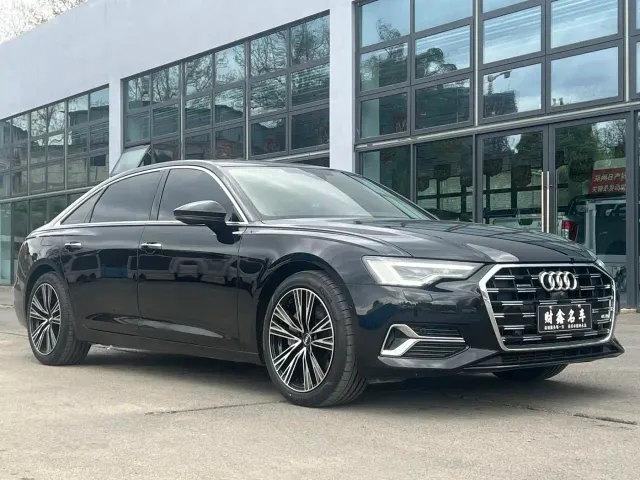Audi A6L — Фото автомобиля 3