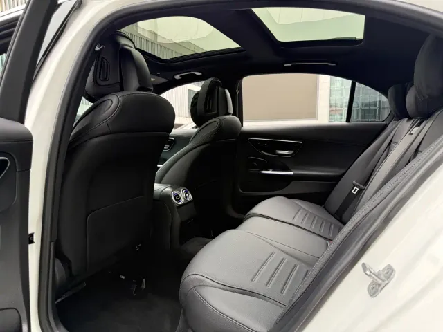 Mercedes-Benz C-Class — Фото автомобиля 21