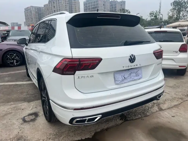 Volkswagen Tiguan L — Фото автомобиля 6