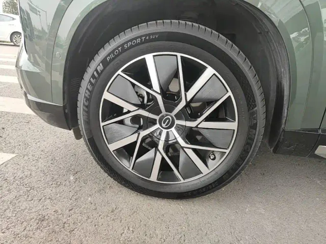 GAC Trumpchi Xiangwang S7 — Фото автомобиля 24