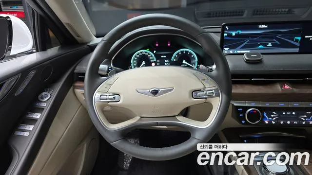 Genesis G80 Бензин 2.5 турбо AWD — Фото автомобиля 13