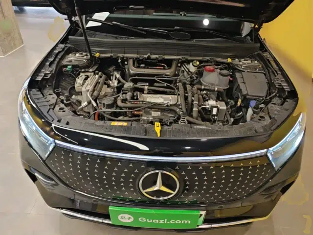 Mercedes-Benz EQB — Фото автомобиля 19