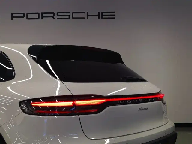 Porsche Macan — Фото автомобиля 13