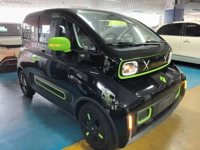 Baojun KiWi EV — Фото автомобиля 3
