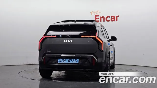 Kia EV3 — Фото автомобиля 4