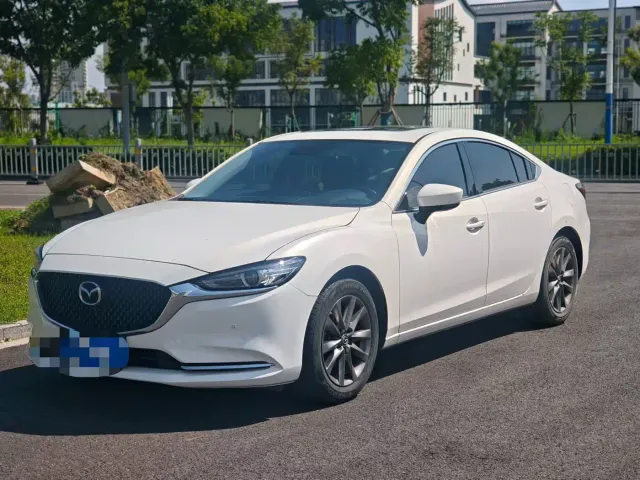 Фотография автомобиля — Mazda Atenza