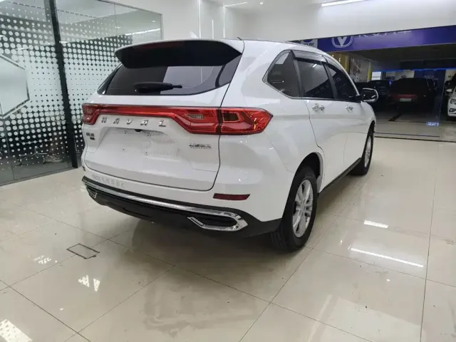 Haval M6 — Фото автомобиля 12