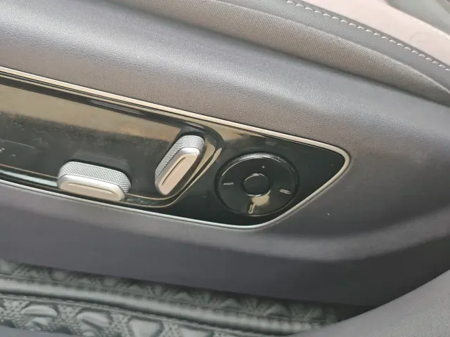 Hongqi Hongqi Tiangong 06 2025 660 AWD — Фото автомобиля 9