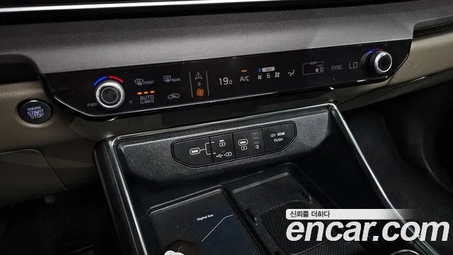 Kia Carnival 4th Gen — Фото автомобиля 27