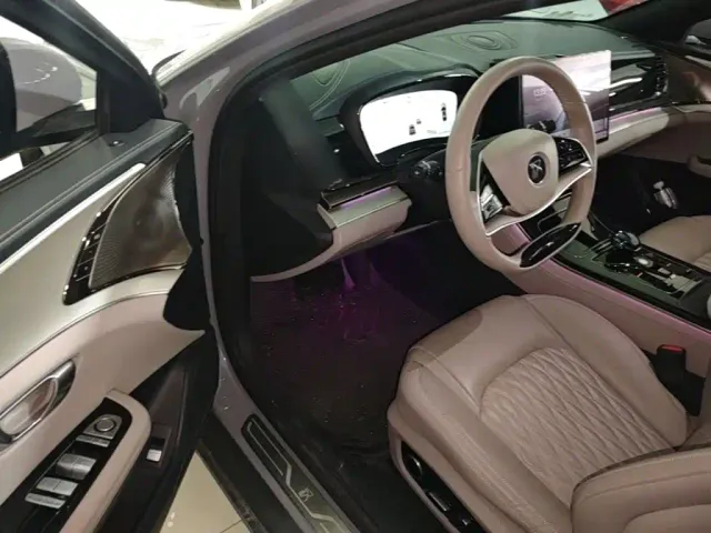 BYD Han — Фото автомобиля 15