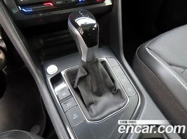 Volkswagen Tiguan — Фото автомобиля 11