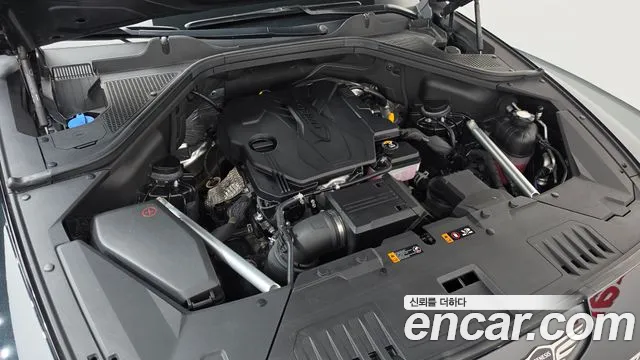 Genesis GV80 — Фото автомобиля 9