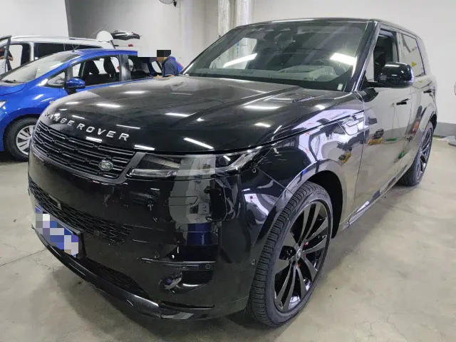 Фотография автомобиля — Land Rover Range Rover Sport
